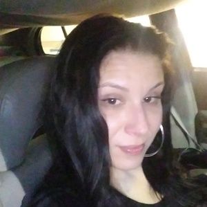 Meet your Posher, Gigi